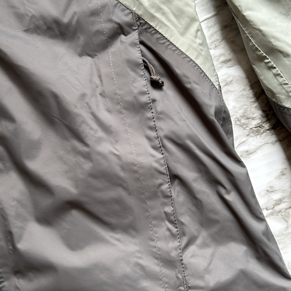 Columbia Jacket size small - Picture 7 of 15
